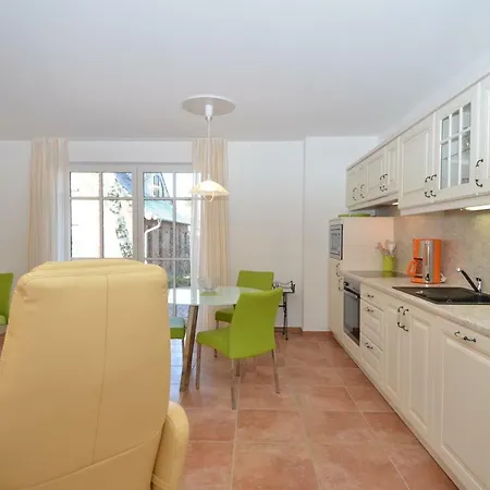 Apartment Lottis Utkiek *